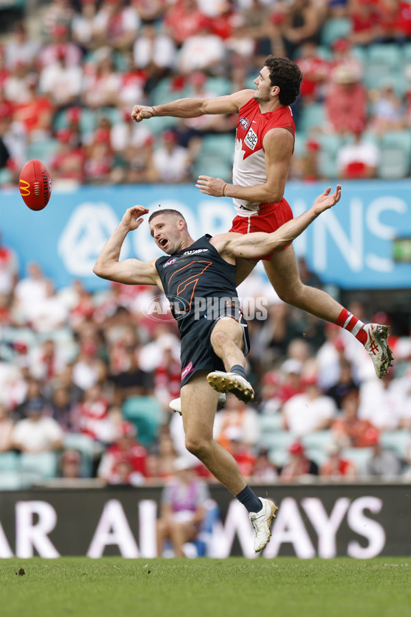 AFL 2025 Round 08 - Sydney v GWS - A-59209330