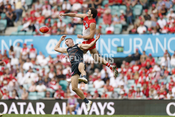 AFL 2025 Round 08 - Sydney v GWS - A-59211865