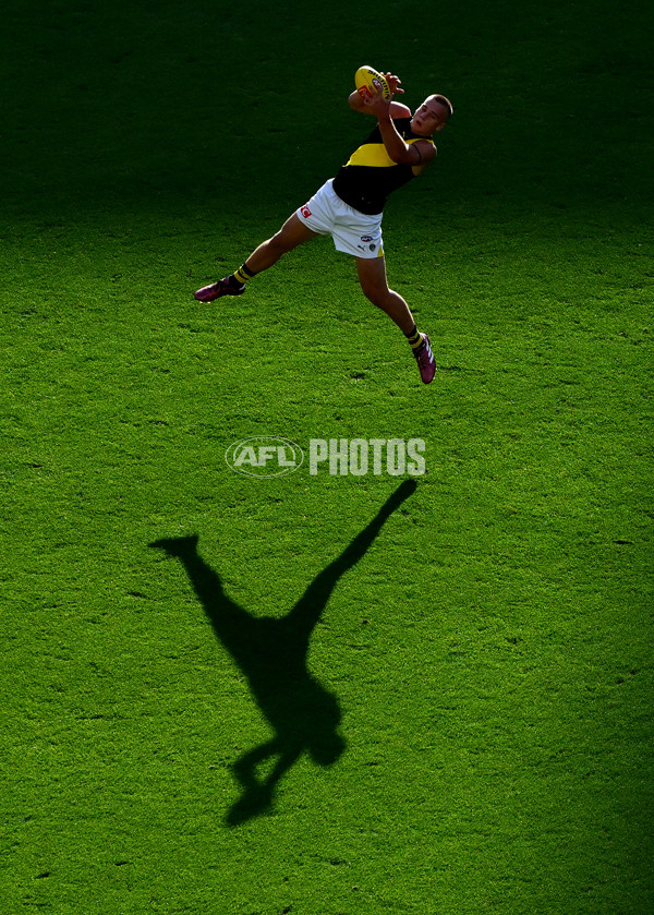 AFL 2025 Round 08 - Hawthorn v Richmond - A-59211916