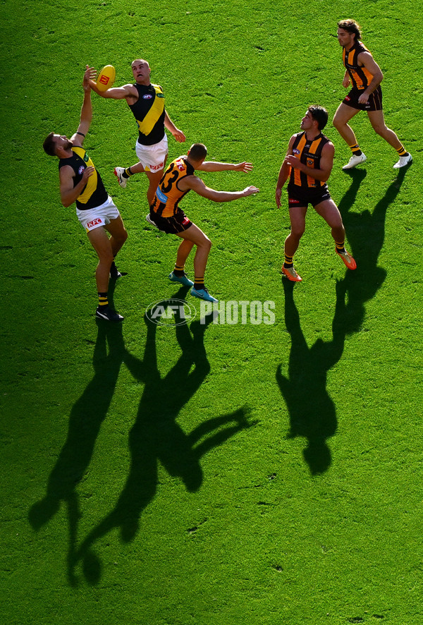 AFL 2025 Round 08 - Hawthorn v Richmond - A-59212130