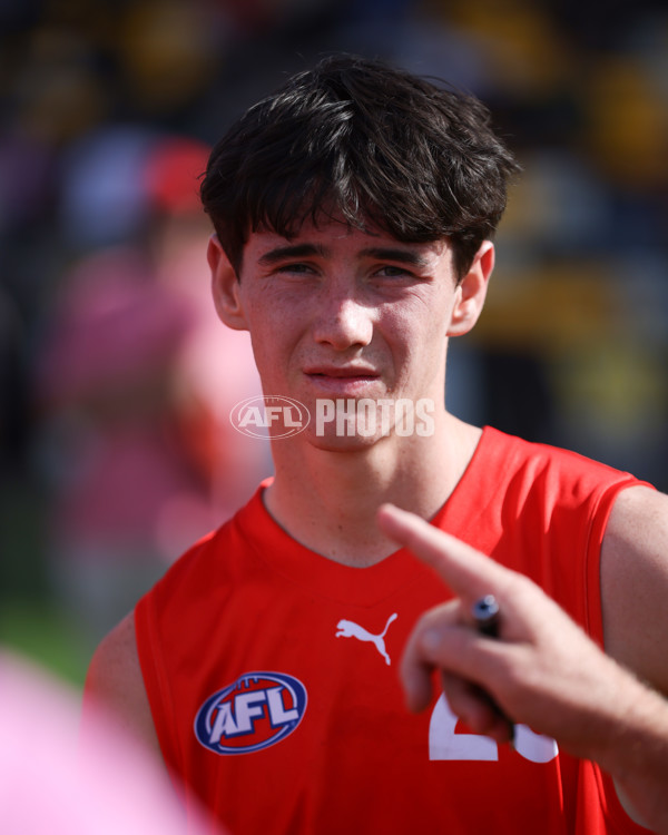 Young Guns Series 2025 - Young Guns v Victoria Country U18 Boys - A-59212148