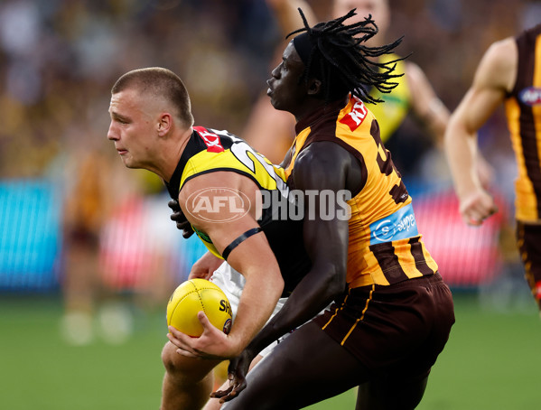AFL 2025 Round 08 - Hawthorn v Richmond - A-59214301