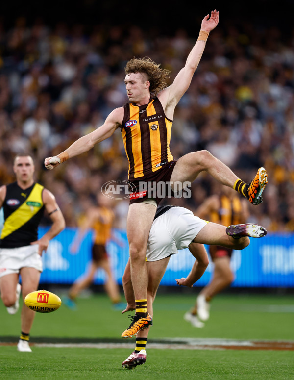 AFL 2025 Round 08 - Hawthorn v Richmond - A-59214314