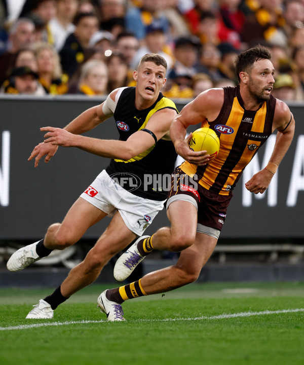 AFL 2025 Round 08 - Hawthorn v Richmond - A-59214887