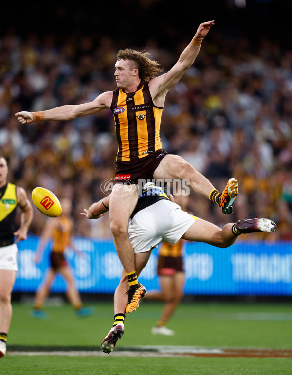 AFL 2025 Round 08 - Hawthorn v Richmond - A-59214894