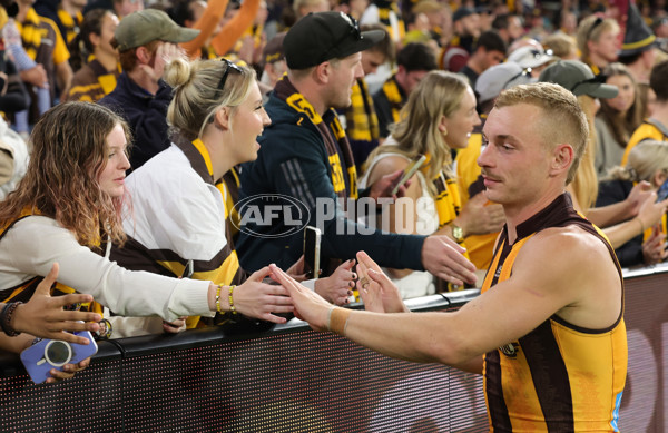 AFL 2025 Round 08 - Hawthorn v Richmond - A-59219381
