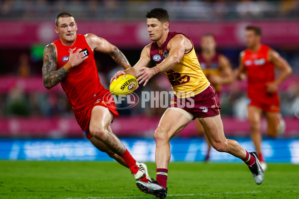 AFL 2025 Round 08 - Brisbane v Gold Coast - A-59221757