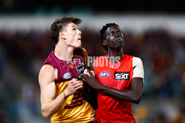 AFL 2025 Round 08 - Brisbane v Gold Coast - A-59221764