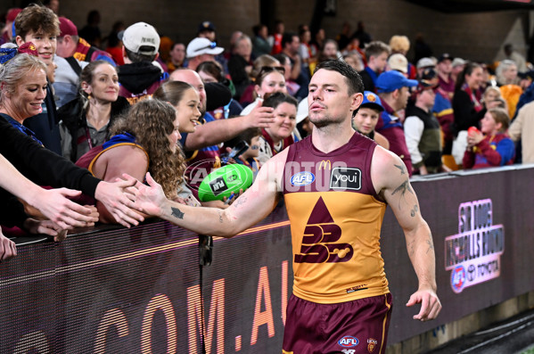 AFL 2025 Round 08 - Brisbane v Gold Coast - A-59222514