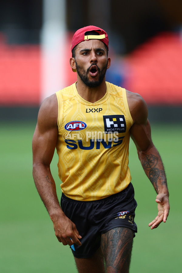 AFL 2025 Training - Gold Coast Suns 030425 - A-59338374