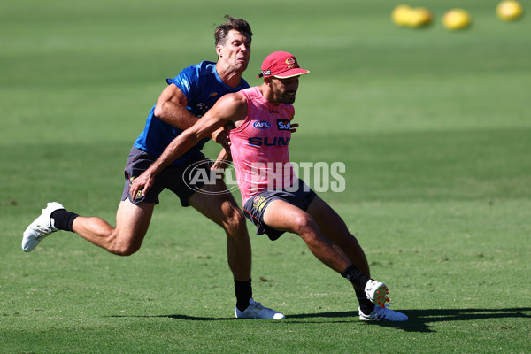 AFL 2025 Training - Gold Coast 080525 - A-59340200