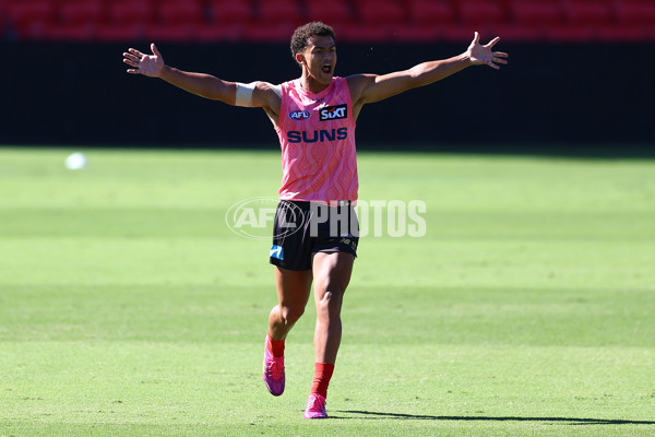 AFL 2025 Training - Gold Coast 080525 - A-59341451