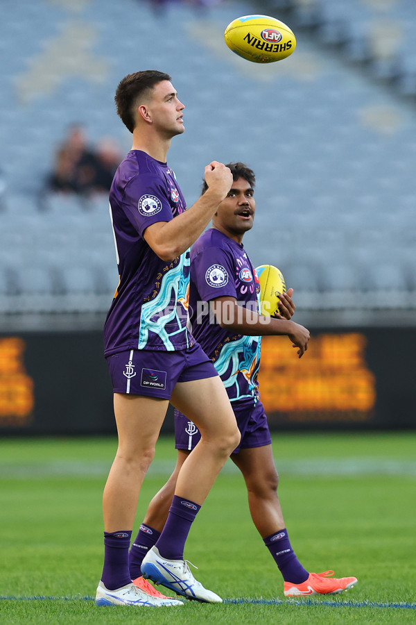 AFL 2025 Round 09 - Fremantle v Collingwood - A-59341486