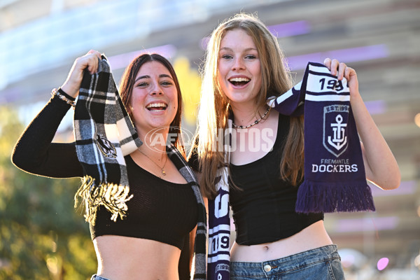 AFL 2025 Round 09 - Fremantle v Collingwood - A-59341491