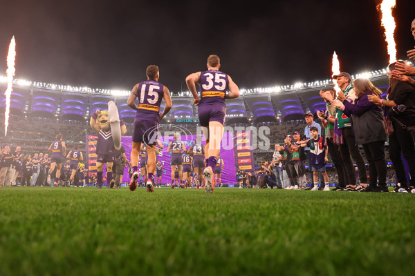AFL 2025 Round 09 - Fremantle v Collingwood - A-59341537