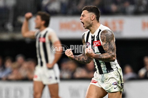 AFL 2025 Round 09 - Fremantle v Collingwood - A-59352255