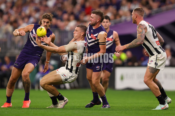 AFL 2025 Round 09 - Fremantle v Collingwood - A-59354520