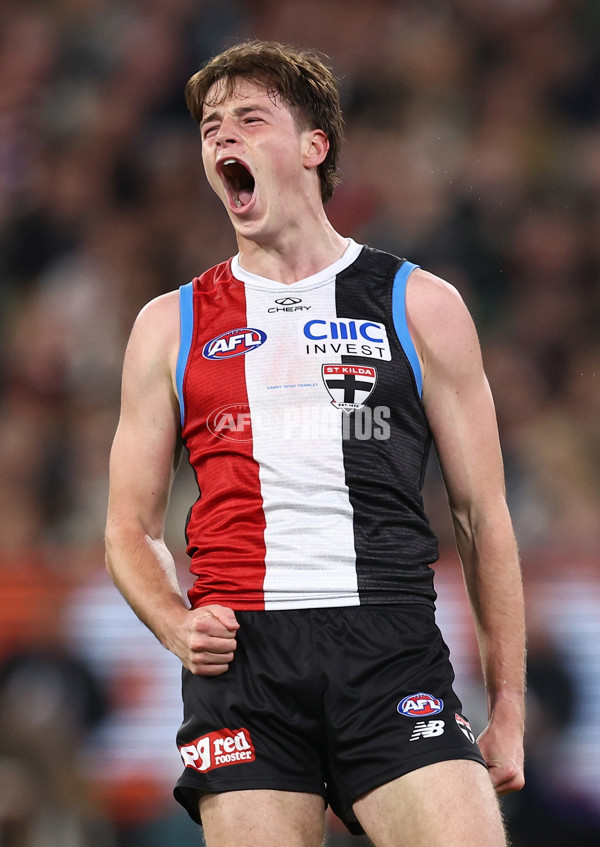 AFL 2025 Round 09 - St Kilda v Carlton - A-59363183