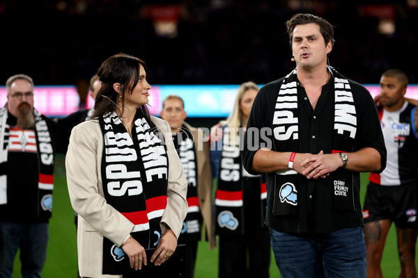 AFL 2025 Round 09 - St Kilda v Carlton - A-59367443