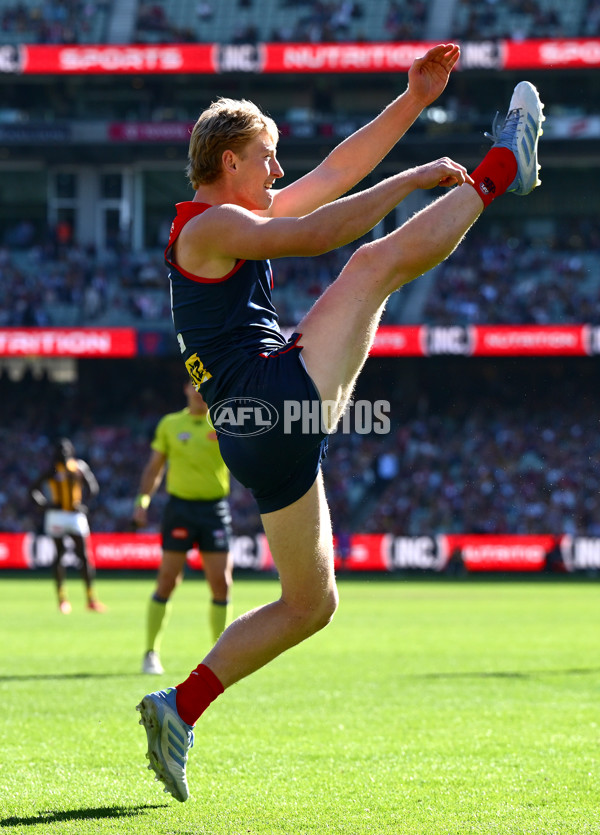 AFL 2025 Round 09 - Melbourne v Hawthorn - A-59372940