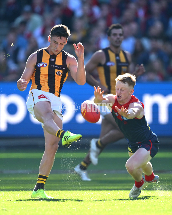AFL 2025 Round 09 - Melbourne v Hawthorn - A-59373405