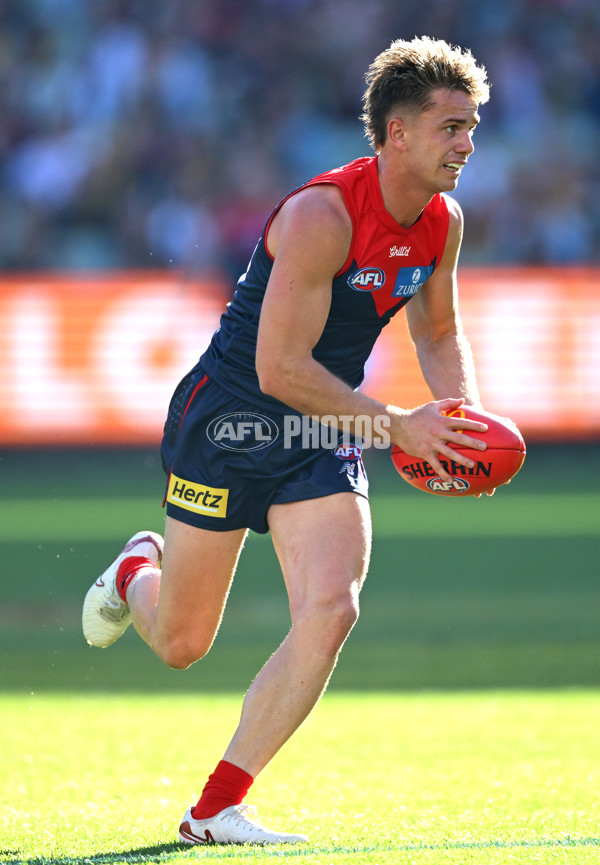 AFL 2025 Round 09 - Melbourne v Hawthorn - A-59376014