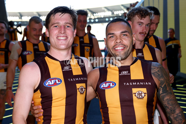 AFL 2025 Round 09 - Melbourne v Hawthorn - A-59376763