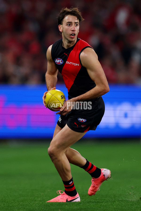 AFL 2025 Round 09 - Essendon v Sydney - A-59378642