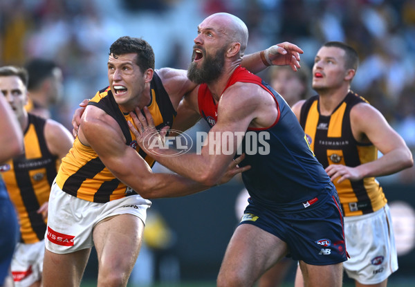 AFL 2025 Round 09 - Melbourne v Hawthorn - A-59378675