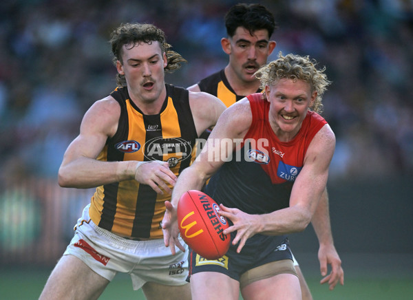 AFL 2025 Round 09 - Melbourne v Hawthorn - A-59380435