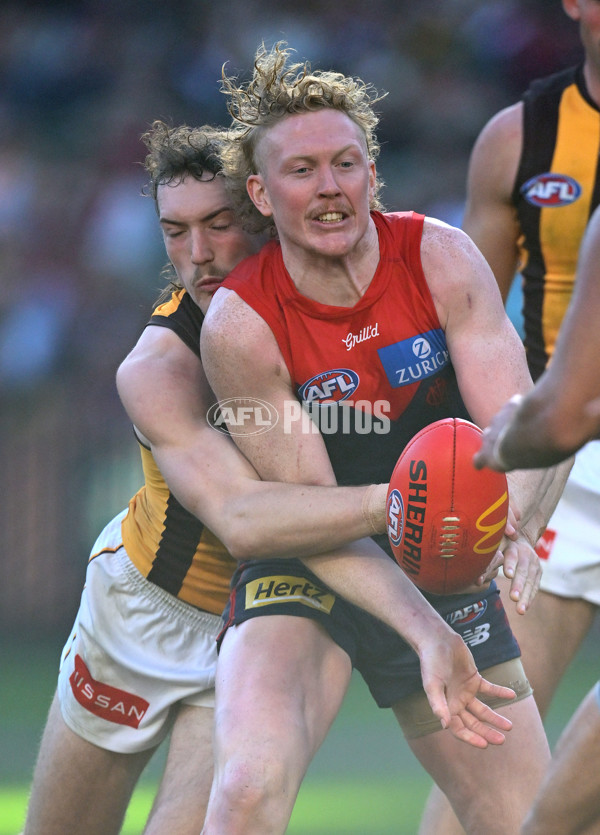 AFL 2025 Round 09 - Melbourne v Hawthorn - A-59380437