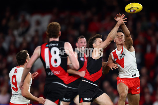 AFL 2025 Round 09 - Essendon v Sydney - A-59380489