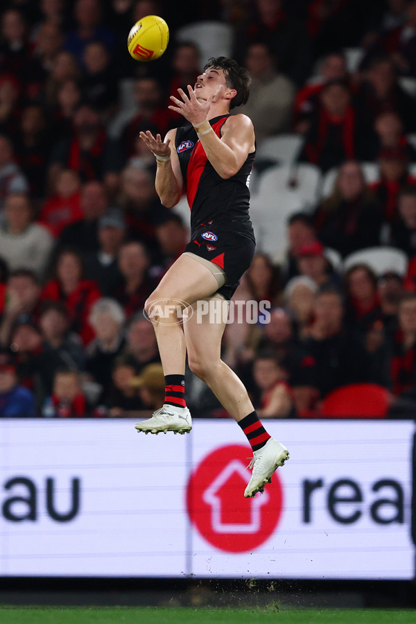 AFL 2025 Round 09 - Essendon v Sydney - A-59383364