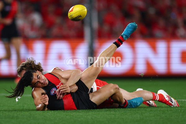AFL 2025 Round 09 - Essendon v Sydney - A-59383412