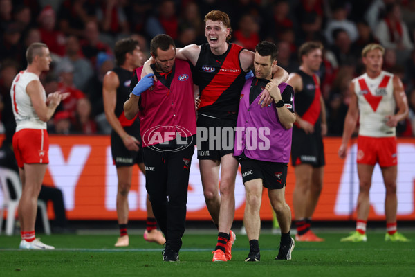 AFL 2025 Round 09 - Essendon v Sydney - A-59383425