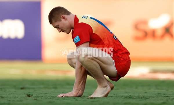 AFL 2025 Round 09 - Gold Coast v Western Bulldogs - A-59386197