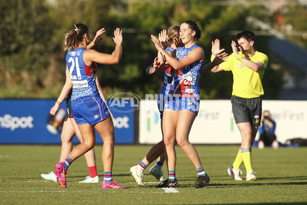 VFLW 2025 Round 04 - Western Bulldogs v Casey Demons - A-59386281