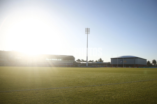 VFLW 2025 Round 04 - Western Bulldogs v Casey Demons - A-59389442