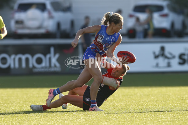 VFLW 2025 Round 04 - Western Bulldogs v Casey Demons - A-59389444