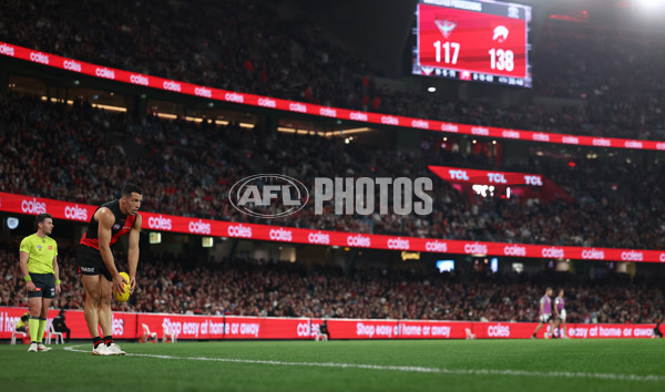 AFL 2025 Round 09 - Essendon v Sydney - A-59389477