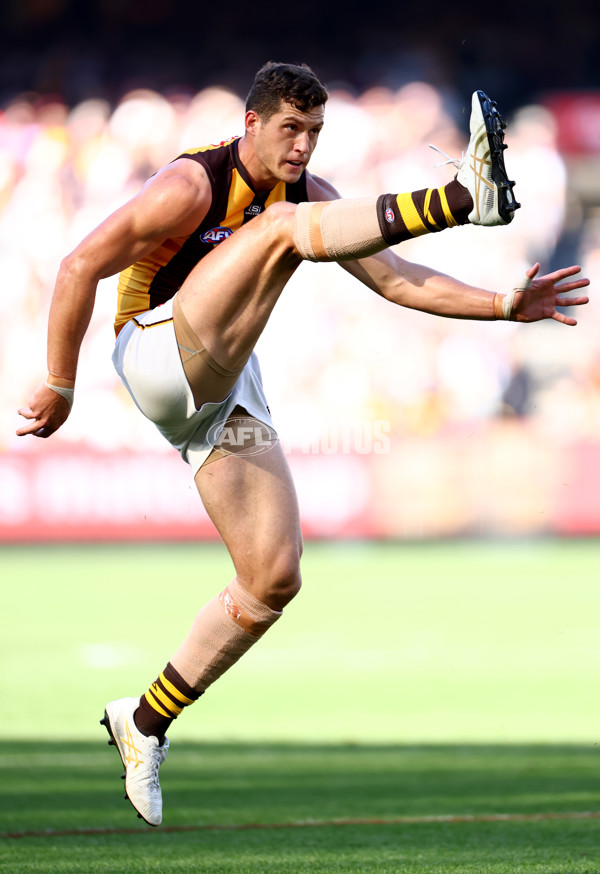 AFL 2025 Round 09 - Melbourne v Hawthorn - A-59389500