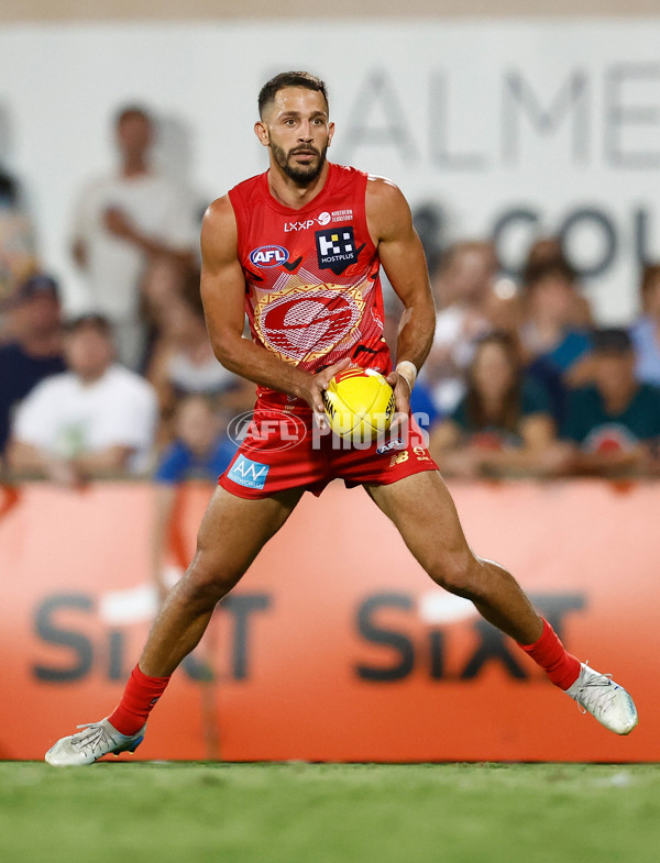 AFL 2025 Round 09 - Gold Coast v Western Bulldogs - A-59391907