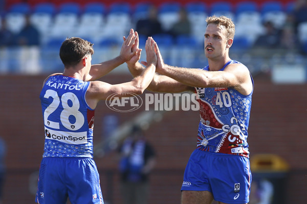VFL 2025 Round 07 - Footscray Bulldogs v Casey Demons - A-59391928
