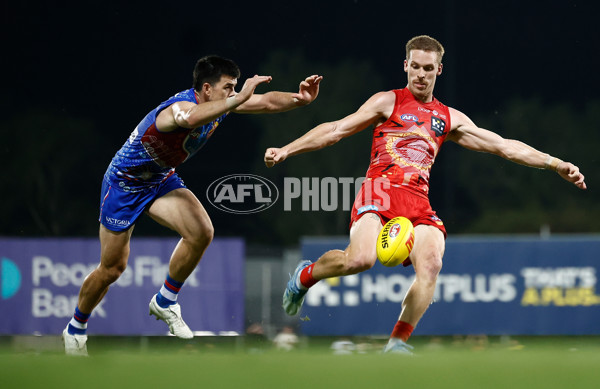 AFL 2025 Round 09 - Gold Coast v Western Bulldogs - A-59394833