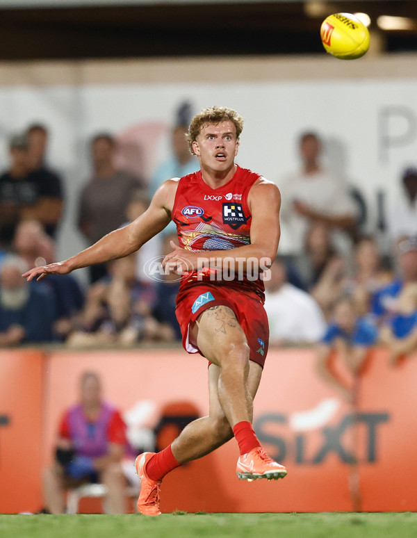 AFL 2025 Round 09 - Gold Coast v Western Bulldogs - A-59394849