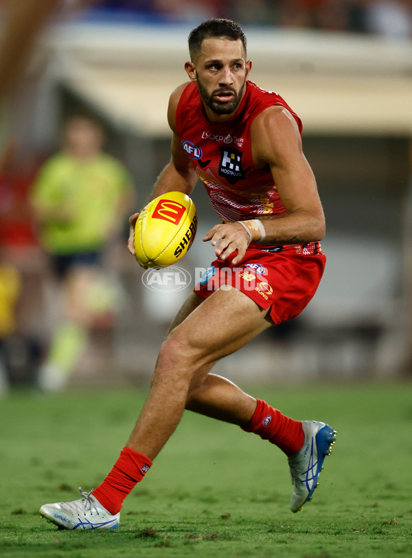 AFL 2025 Round 09 - Gold Coast v Western Bulldogs - A-59394855