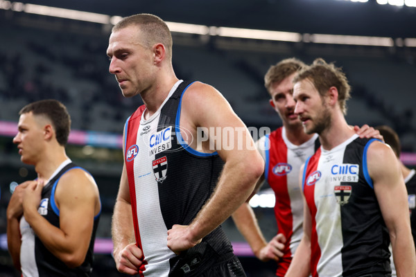 AFL 2025 Round 09 - St Kilda v Carlton - A-59396295