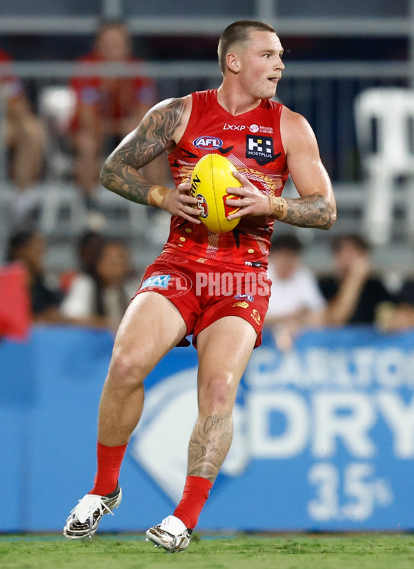 AFL 2025 Round 09 - Gold Coast v Western Bulldogs - A-59396302