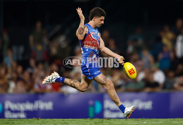 AFL 2025 Round 09 - Gold Coast v Western Bulldogs - A-59398816
