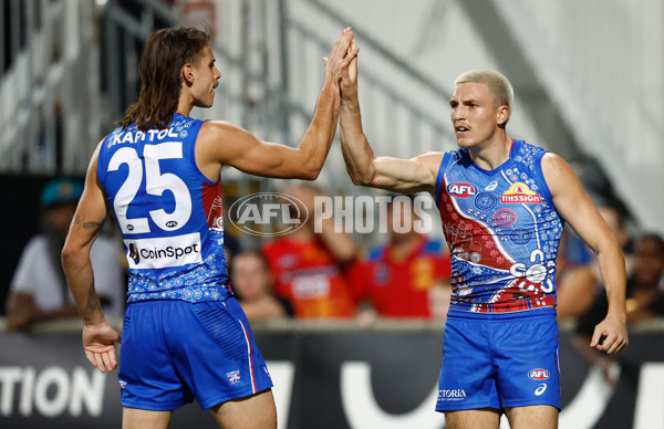 AFL 2025 Round 09 - Gold Coast v Western Bulldogs - A-59398858